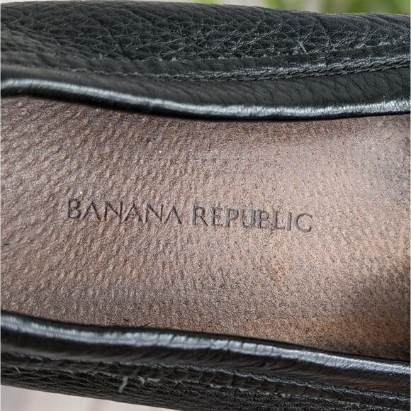 Banana Republic Men's Garrett Driving Loafer - Picture 8 of 9